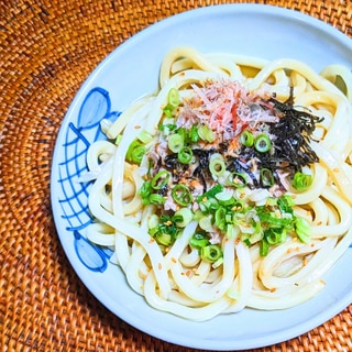 ごま油香る塩昆布ツナマヨうどん